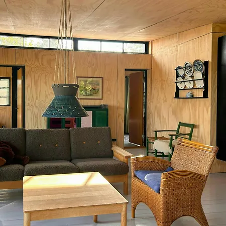House With Sea View In Rosnaes *